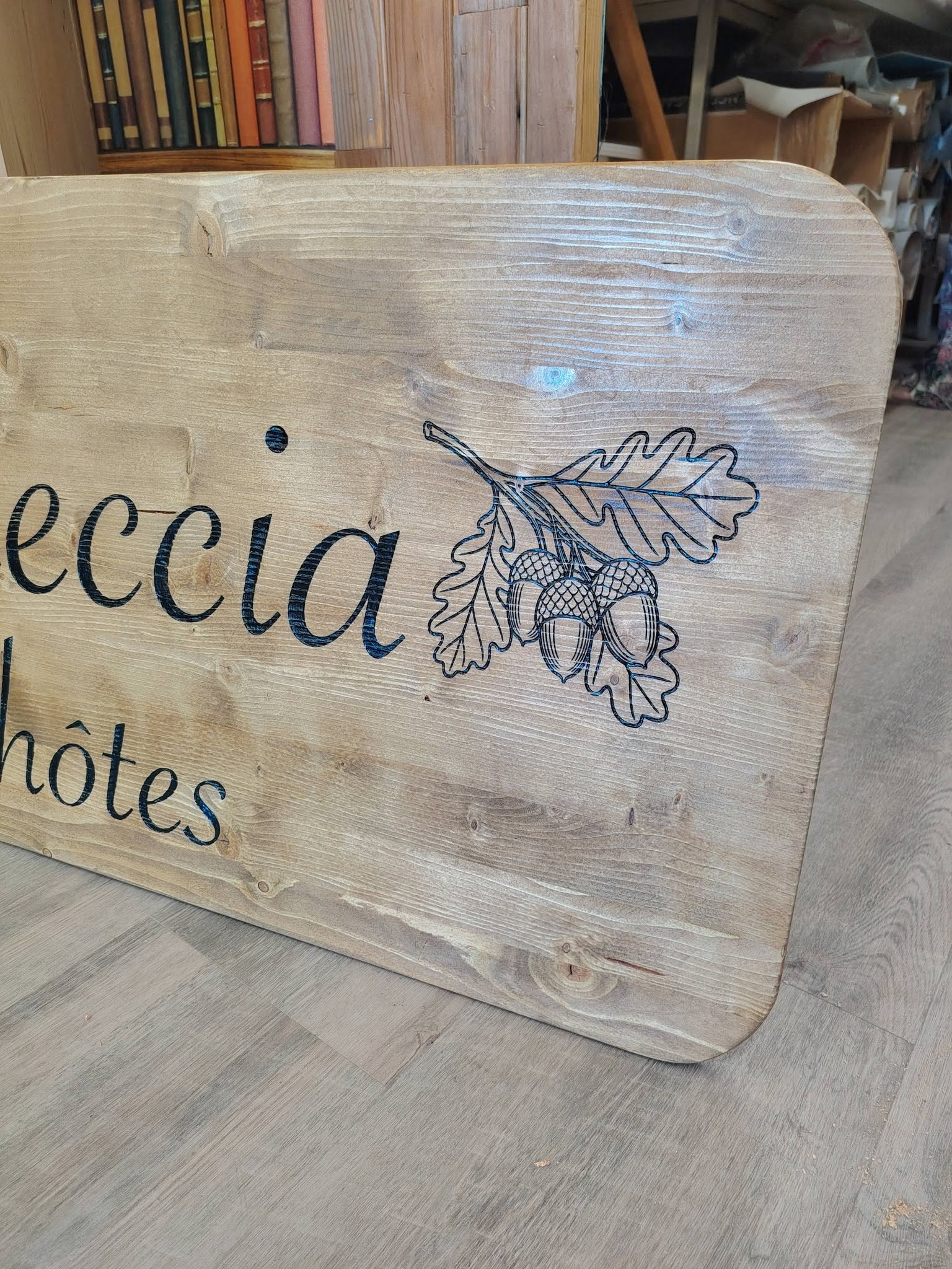 Gravure laser sur support décoratif